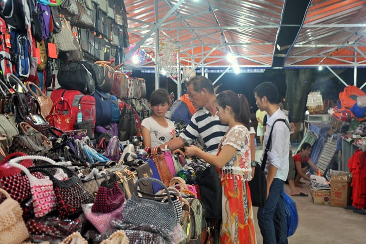 Night Market in Halong
