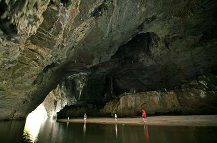 Puong-Cave-Ba-Be-Lake